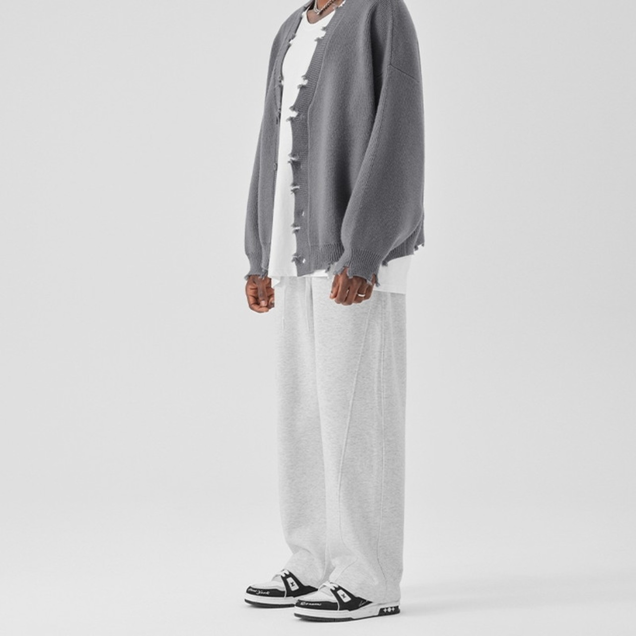 ワイドルーズストレートパンツ　941