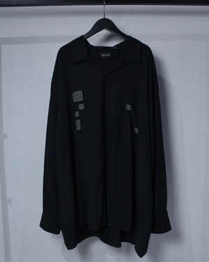 【Caka BLACK】Embroidery Design Vintage Loose Open Collar Silk Shirt