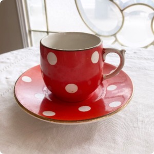 【フランス直輸入】レトロな赤の水玉模様が可愛らしい ディゴワン・サルグミンヌ・ポルカドット アンティーク カップ＆ソーサー②