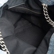 バレンシアガ クラッシュ スモール トートバッグ デニム SS24