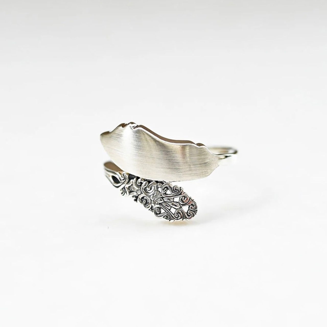 ROKUZAN silver ring “Butter Knife”