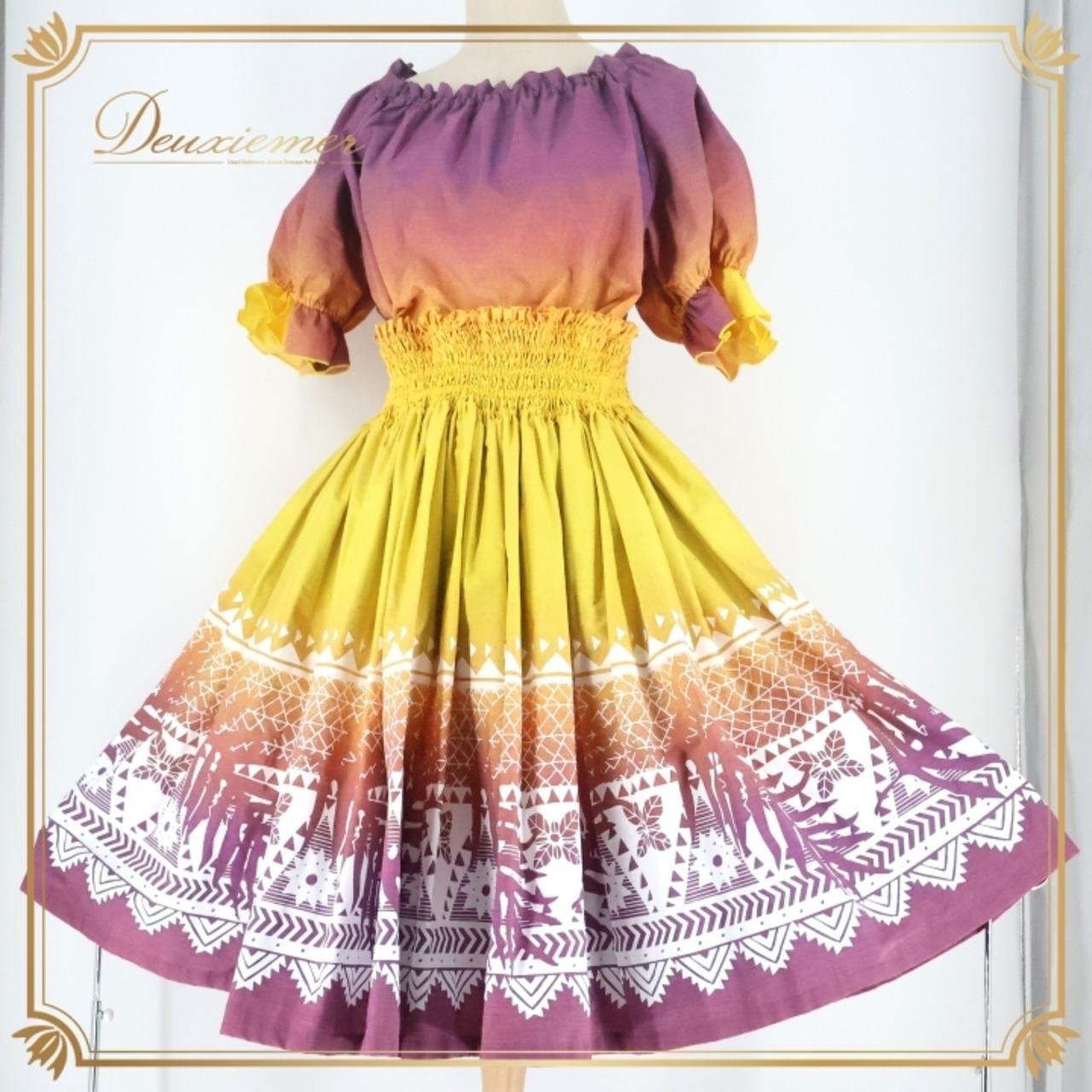 フラダンス 衣装 ツーピース セットアップ 上下セット パープル系 イエロー系 アロハスタンダード 日本製 ハワイアンプリント カヒコ柄 エスニック柄 ALOHA STANDARDS グラデーション ハワイアン アロハ フラ ダンス レッスン 練習 華やか 鮮やか カラフル 可愛い おしゃれ フェス衣装 ハワイアンファッション エスニックスタイル ダンス衣装 おしゃれなデザイン