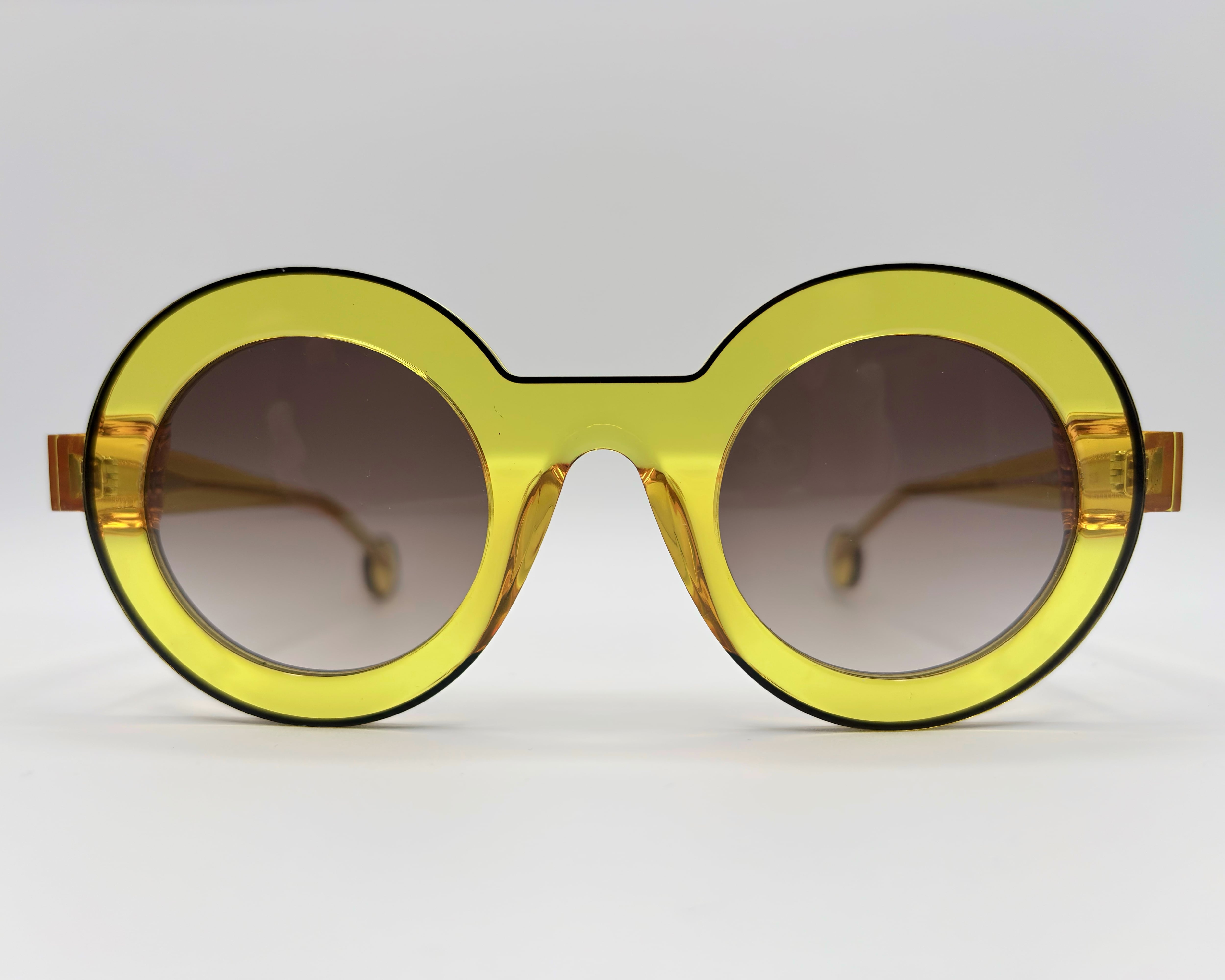 Theo Satisfashion 73 | OMA