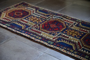 041 - Vintage Turkish rug