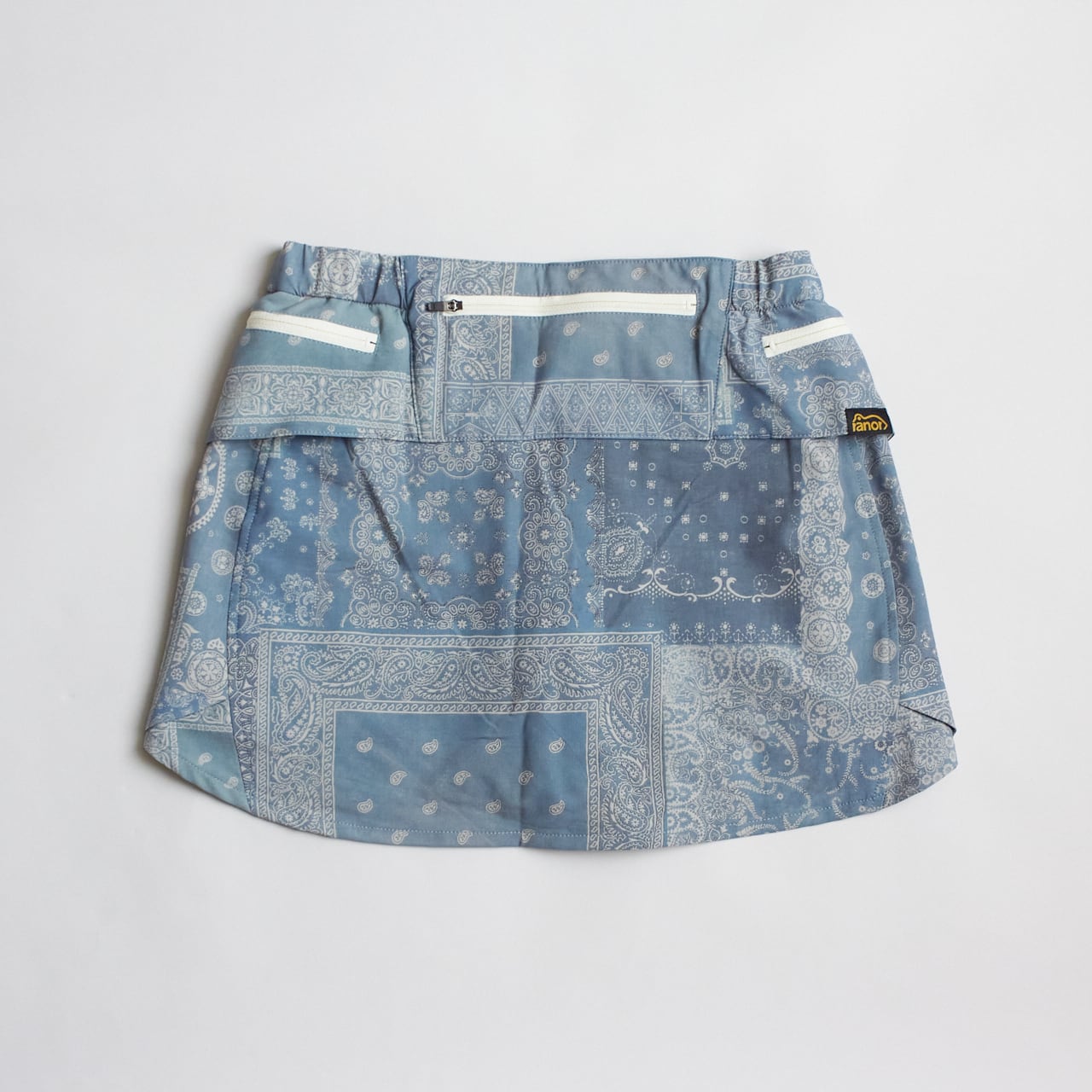 ラナー バンダナ柄パッチワークランニングスカートM ranor（ラナー）BANDANA SKIRT -SAND BLUE レディースランニング