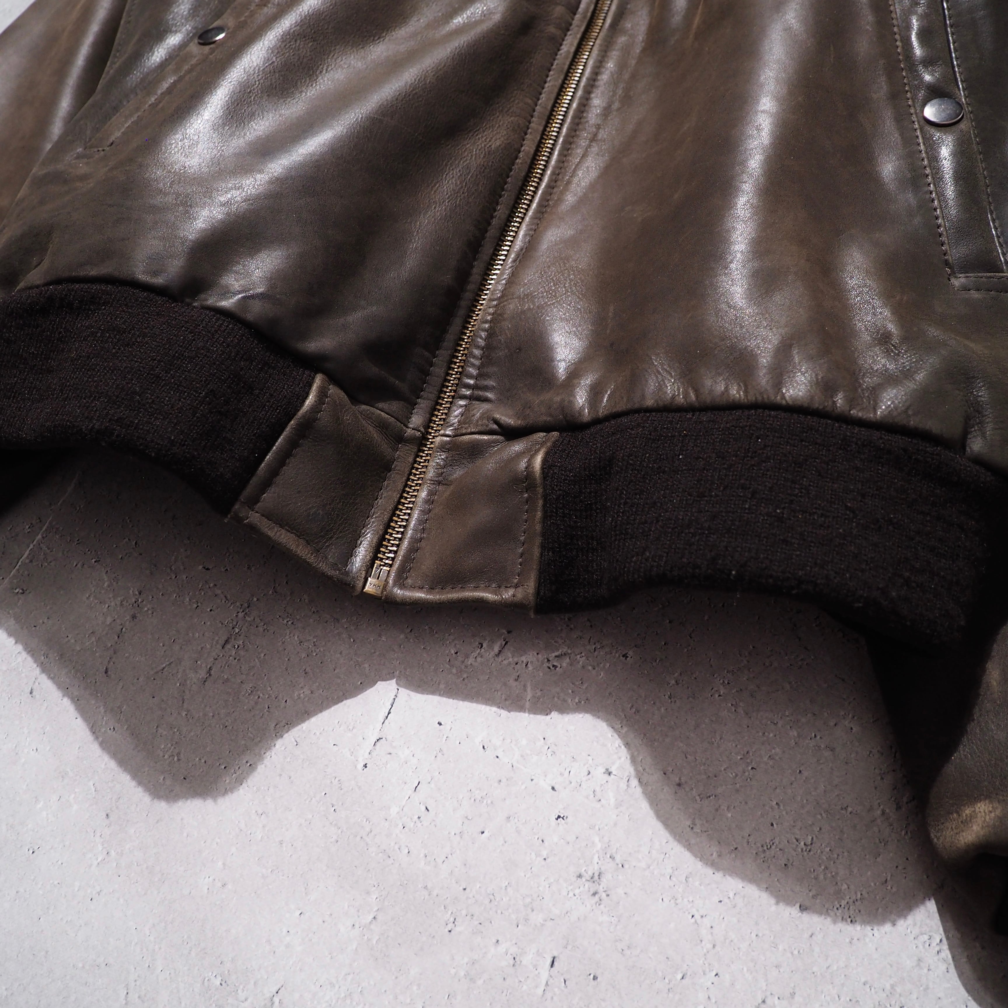 1990s " 退廃的 " Beautiful Dark Brown color vintage Flight leather jacket