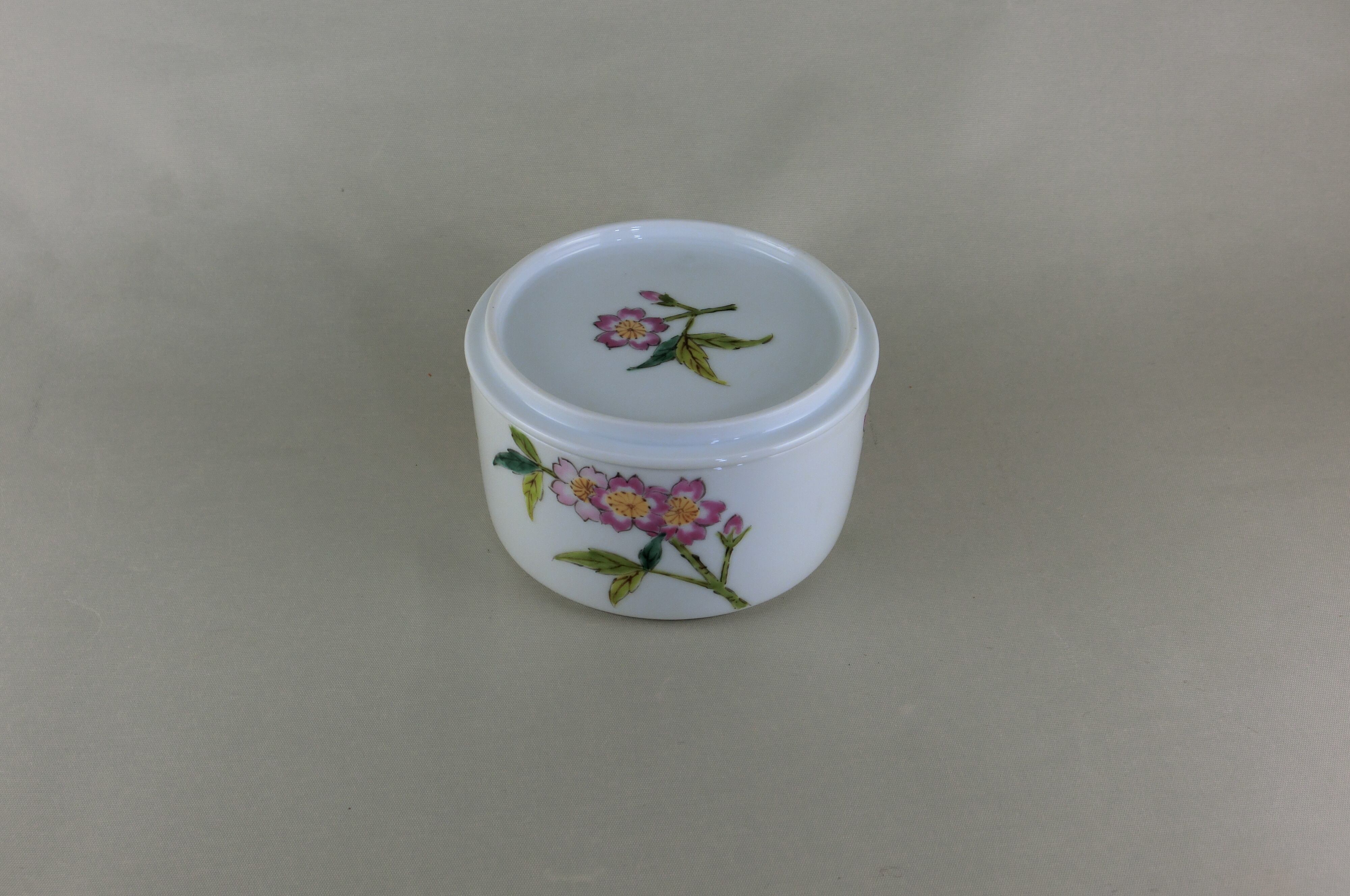 桜　蓋物（しのえ工房）