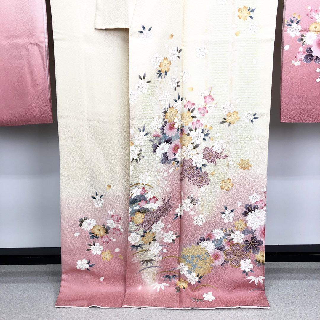 買い早割 銀通し 金駒刺繍 錦糸 レモンイエローに枝垂れ桜模様の振袖