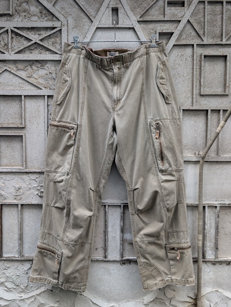 "OLD NAVY" multi pockets cargo pants