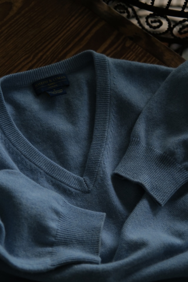 Utah/"JOSEPH&LYMAN" v-neck cashmere sweater/light blue