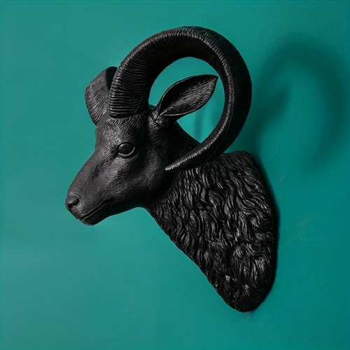 羊の頭 ２色展開 白 黒 壁掛けアート モダン 彫刻 羊 頭 プラスチック彫刻
