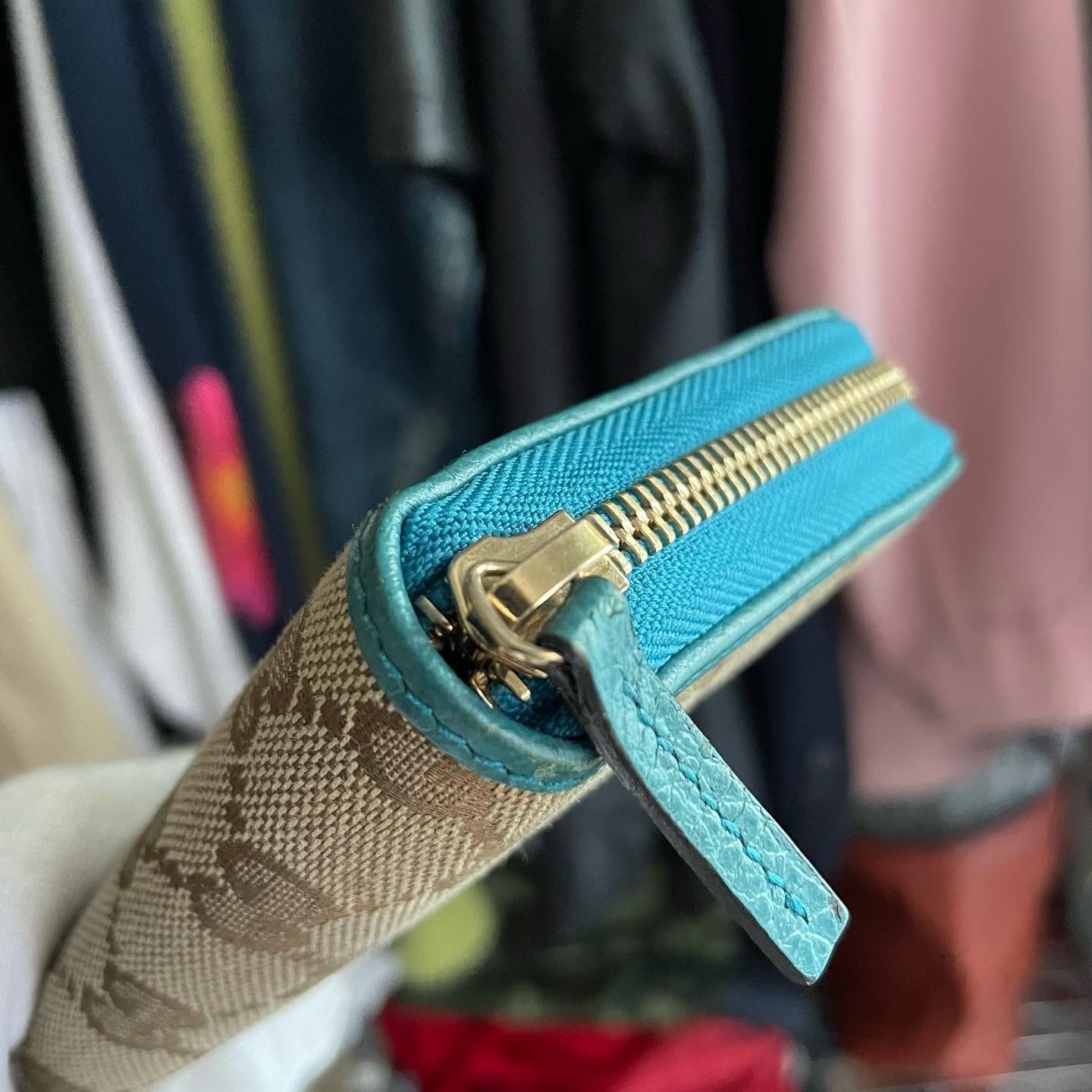 GUCCI グッチ GG キャンバス 財布 ターコイズブルー ケンブリッジ 