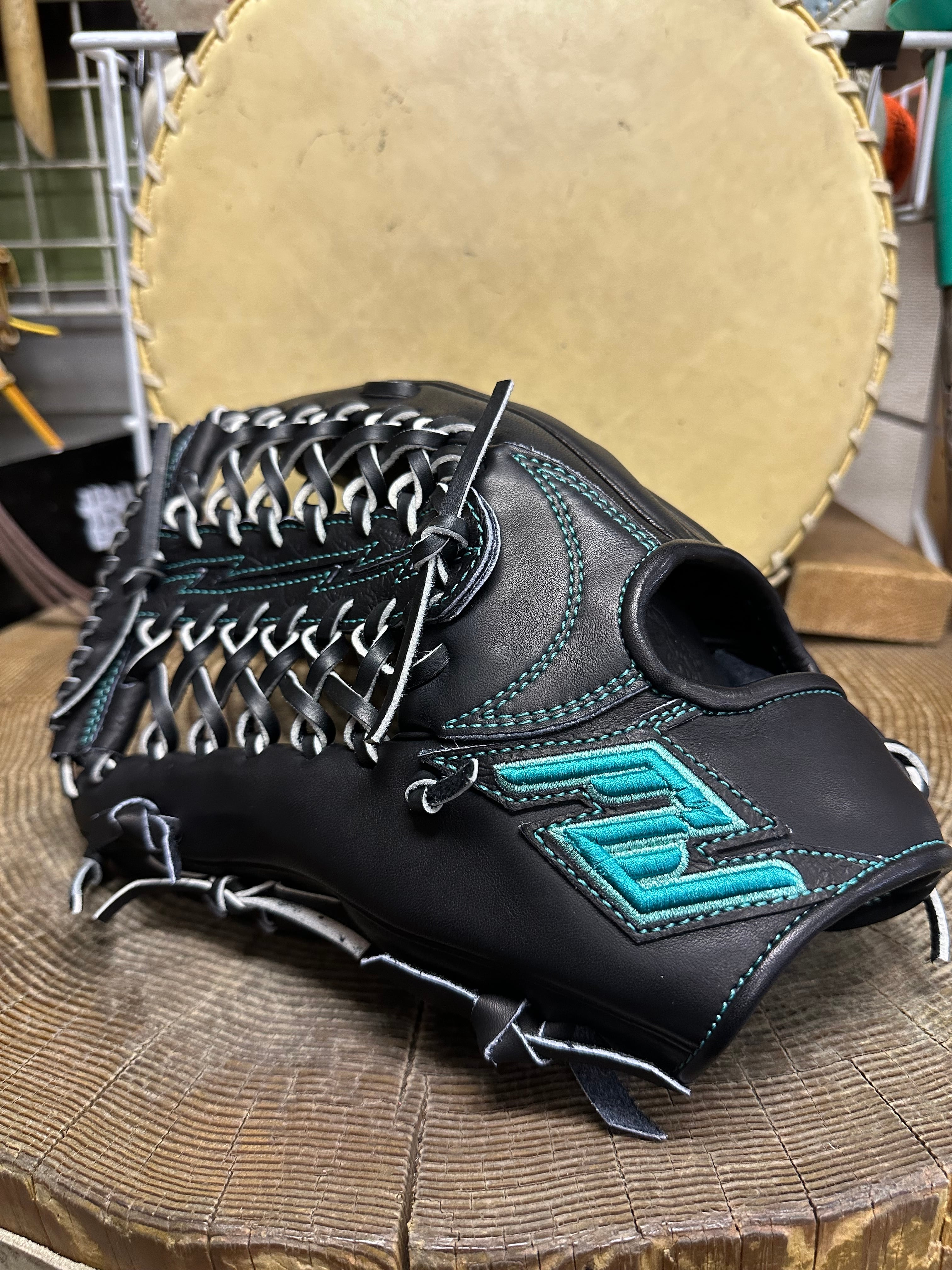 Slugger(スラッガー)硬式外野手用グローブ | カミスポーツ・プラス野球