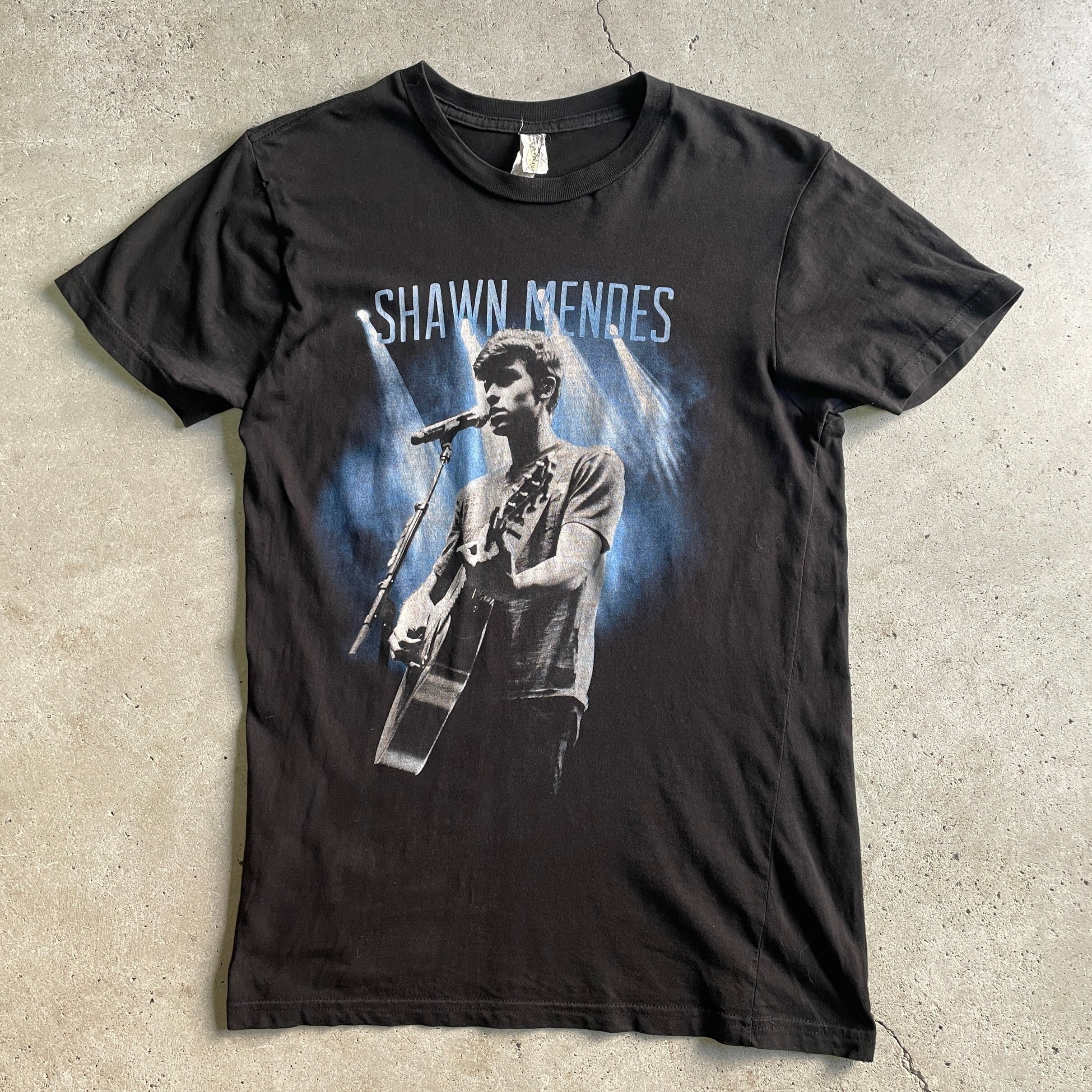 SHAWN MENDES ショーン・メンデス アーティスト ツアー 2015 バンドTシャツ メンズS 古着 バンT レディース 両面プリント