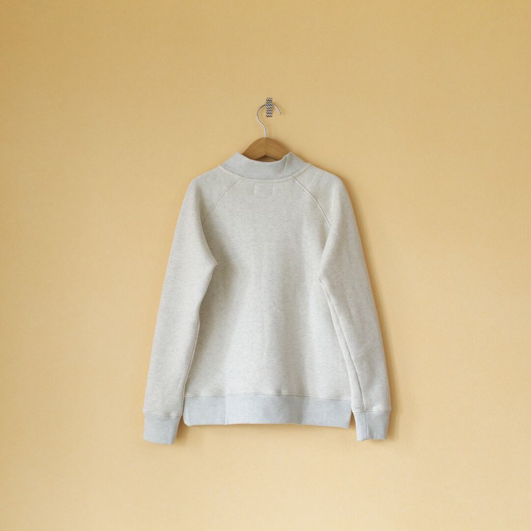 atelier naruse アトリエナルセ モックネックスウェット・オートミール