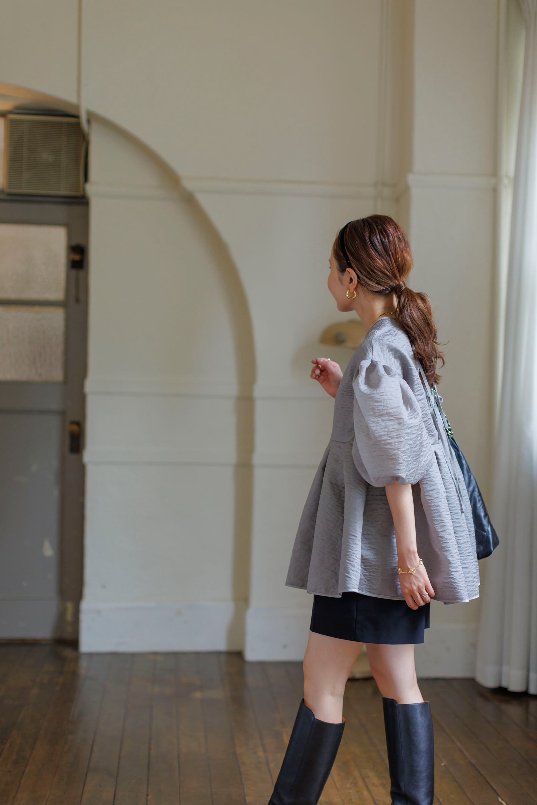 【新品タグ付き】Bluelea Silky Jacquard Blouse