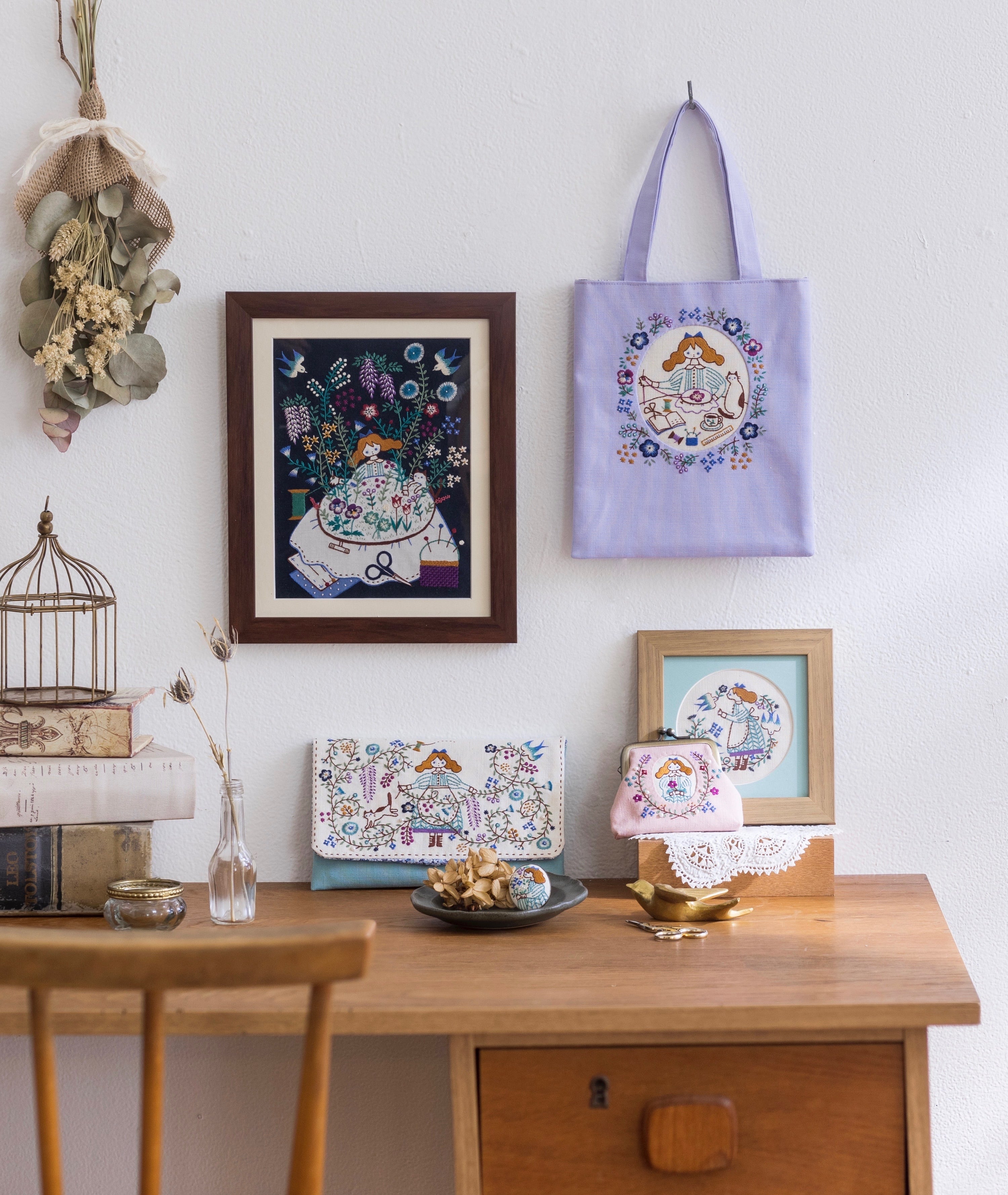 「花とわたしの物語」ブローチ