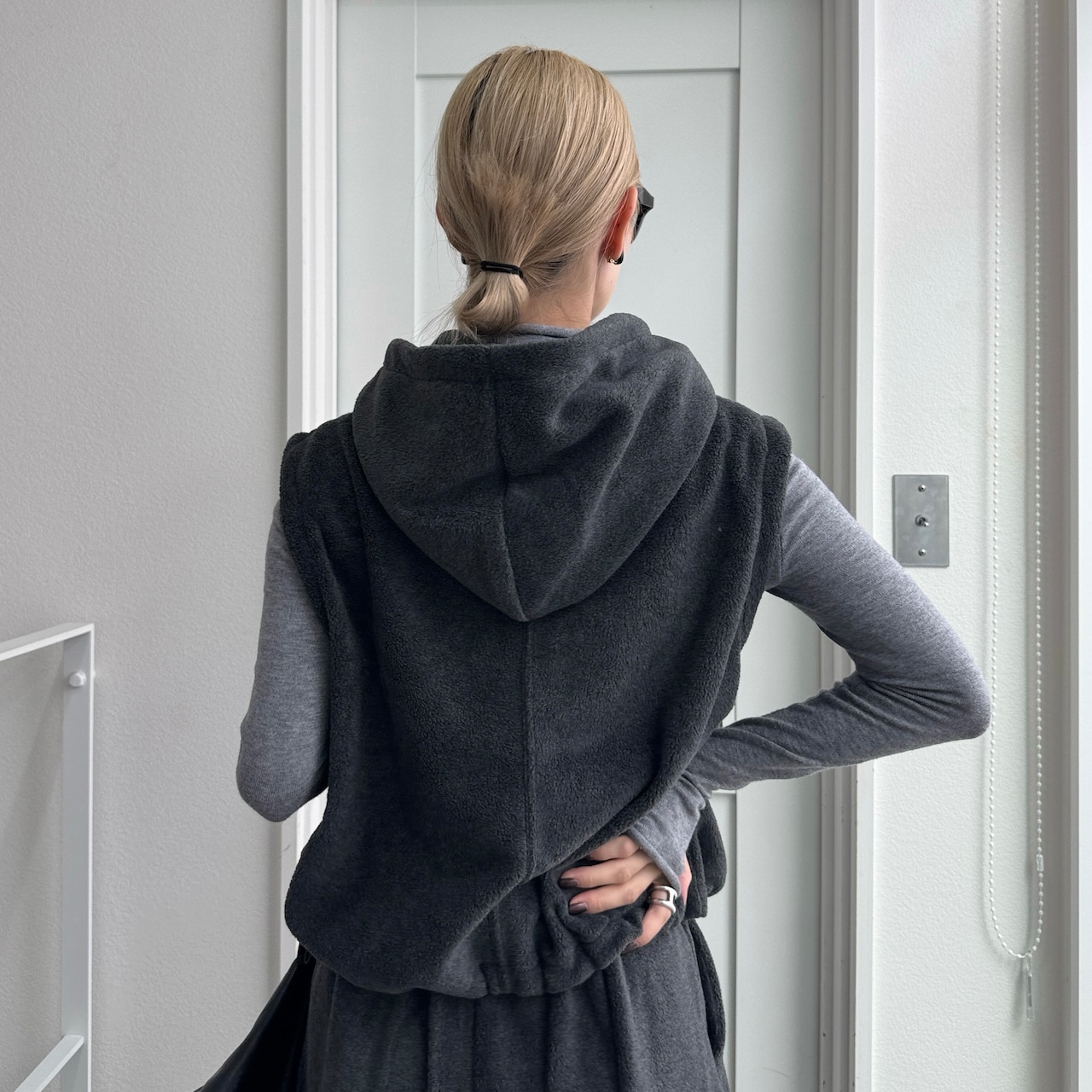 Wzipフリースフーディーvest/チャコール