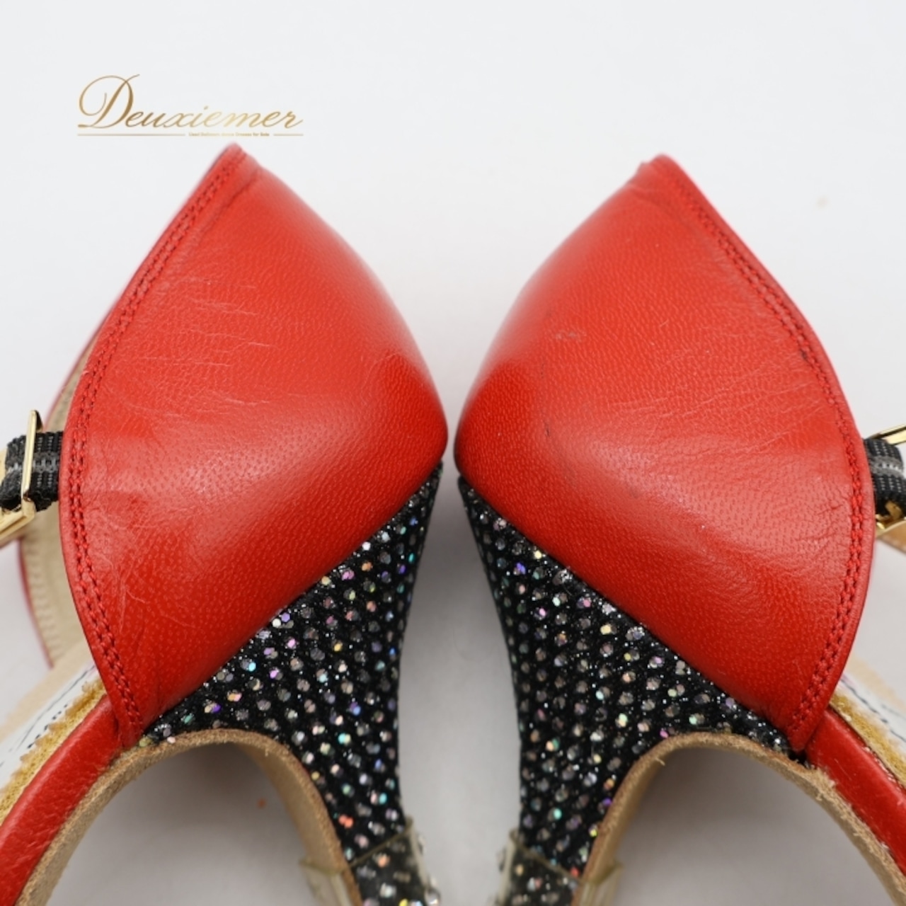 社交ダンス 衣装 シューズ 21 1/2サイズ レッド系 Fancy dance 日本製 靴 くつ ヒール 赤 黒 キラキラ オープントゥ ラテン レディース ストラップ 練習 レッスン 華やか 上品 かわいい ダンス衣装 ステージ イベント ブラック系