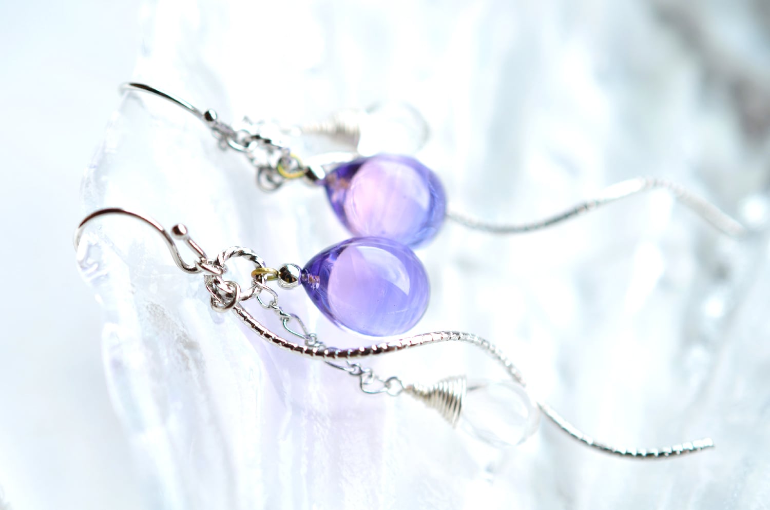 【ラベンダー】スコロライト　ピアスチャームイヤリング スコロライト ジュエリーブランド「RASPIA Jewelry」