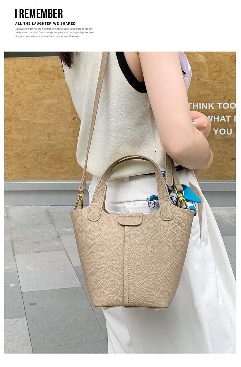 キューブバッグ 本革 カデナ チャーム付 ゴールド S/Mサイズ