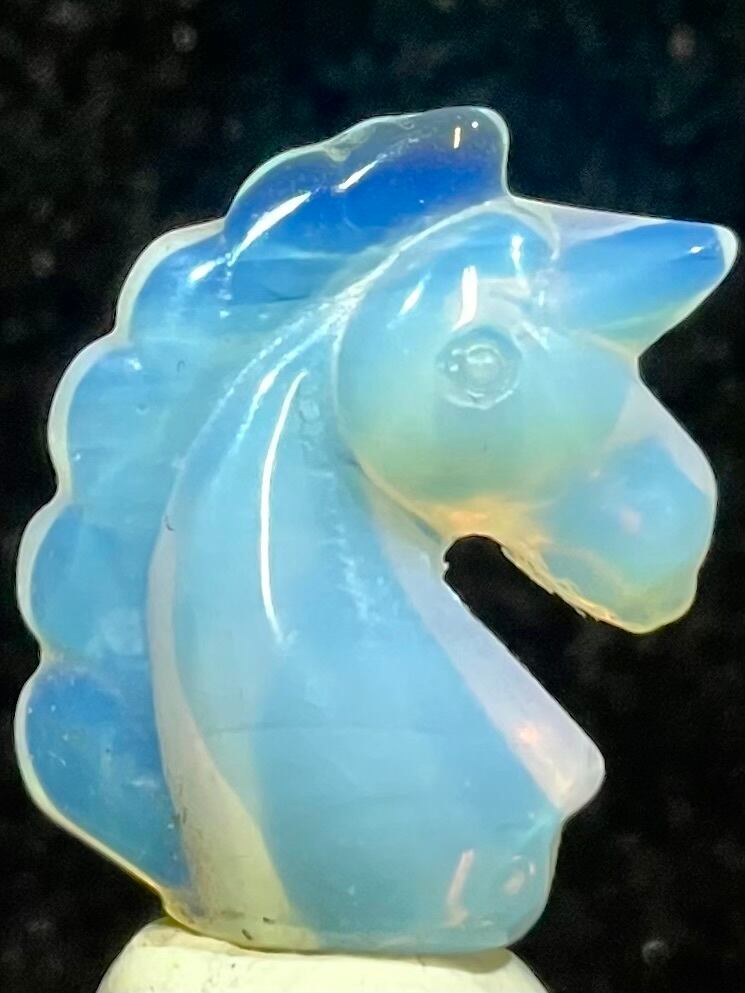 5) ミニミニ「ユニコーン」オパライト