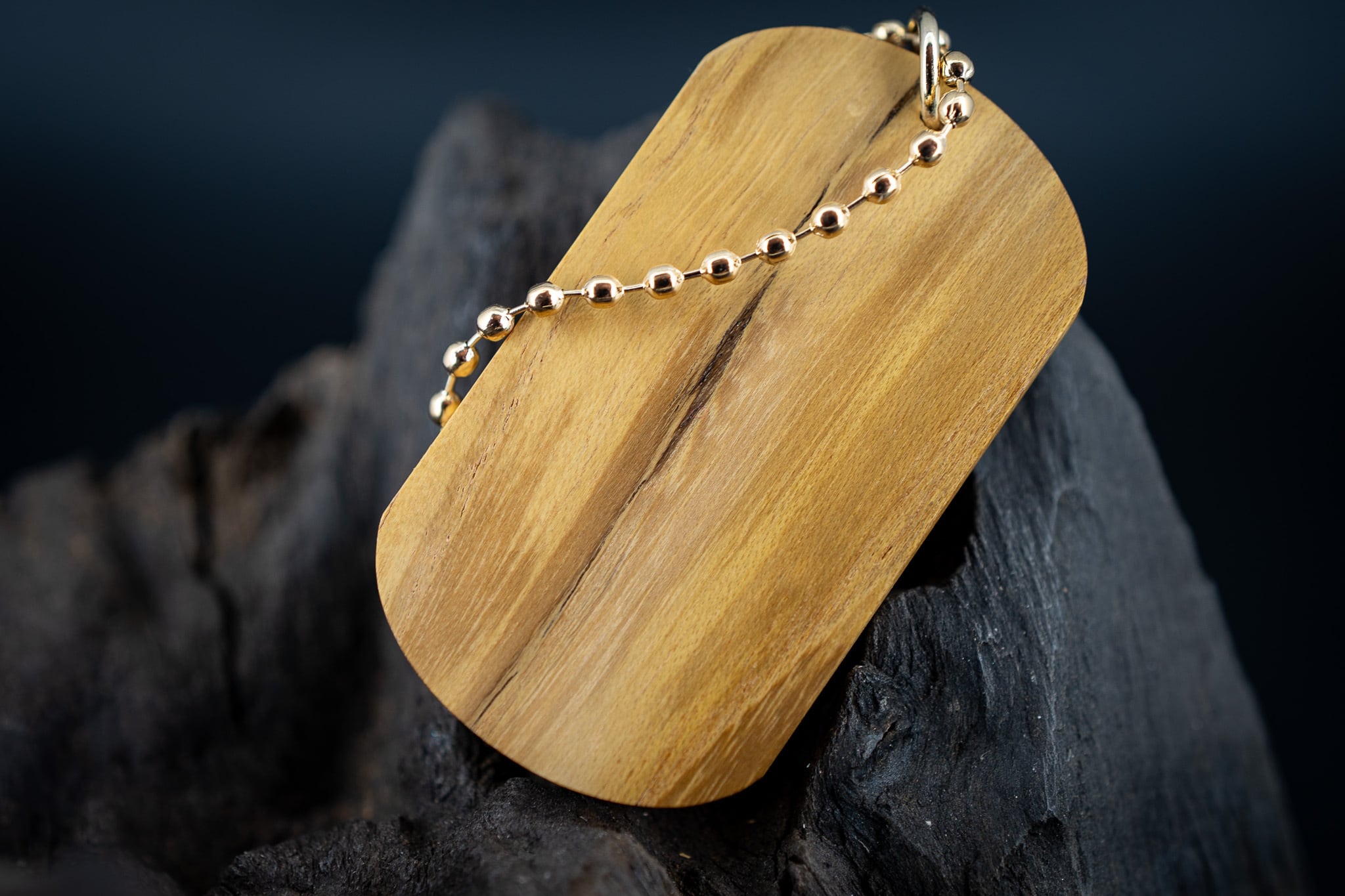 黄金の木】 御蔵島 金桑 ドッグタグ 象嵌 日の出の丘 | 木軸ペン工房