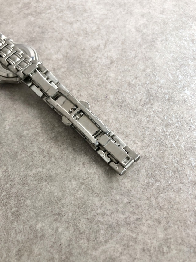 GUCCI グッチ 腕時計 シルバー×ブラック ステンレススチール 9040L クォーツ vintage ヴィンテージ オールド z3cdyu