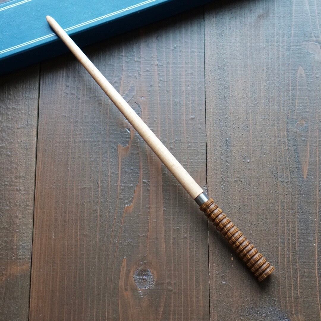 木製ワンド Quince wood Wand | Original Wizarding Wand Shop