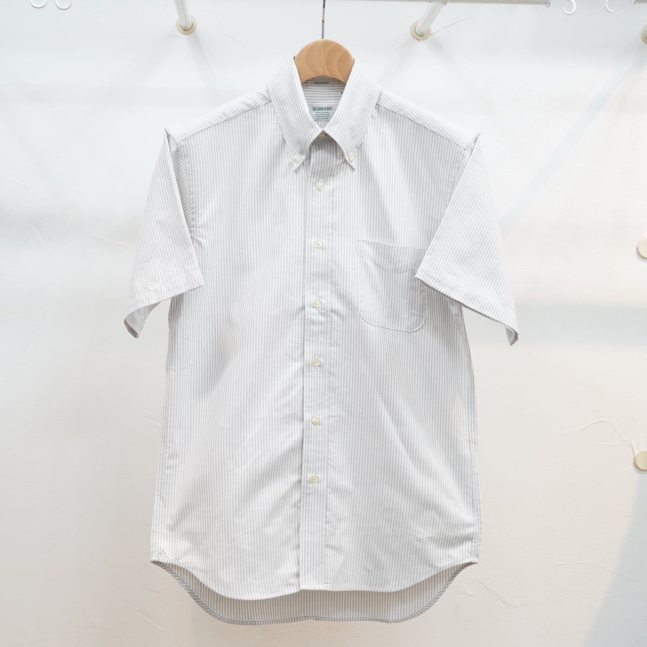 Workers(ワーカーズ) 半袖モディファイドBDシャツ グレーストライプオックス