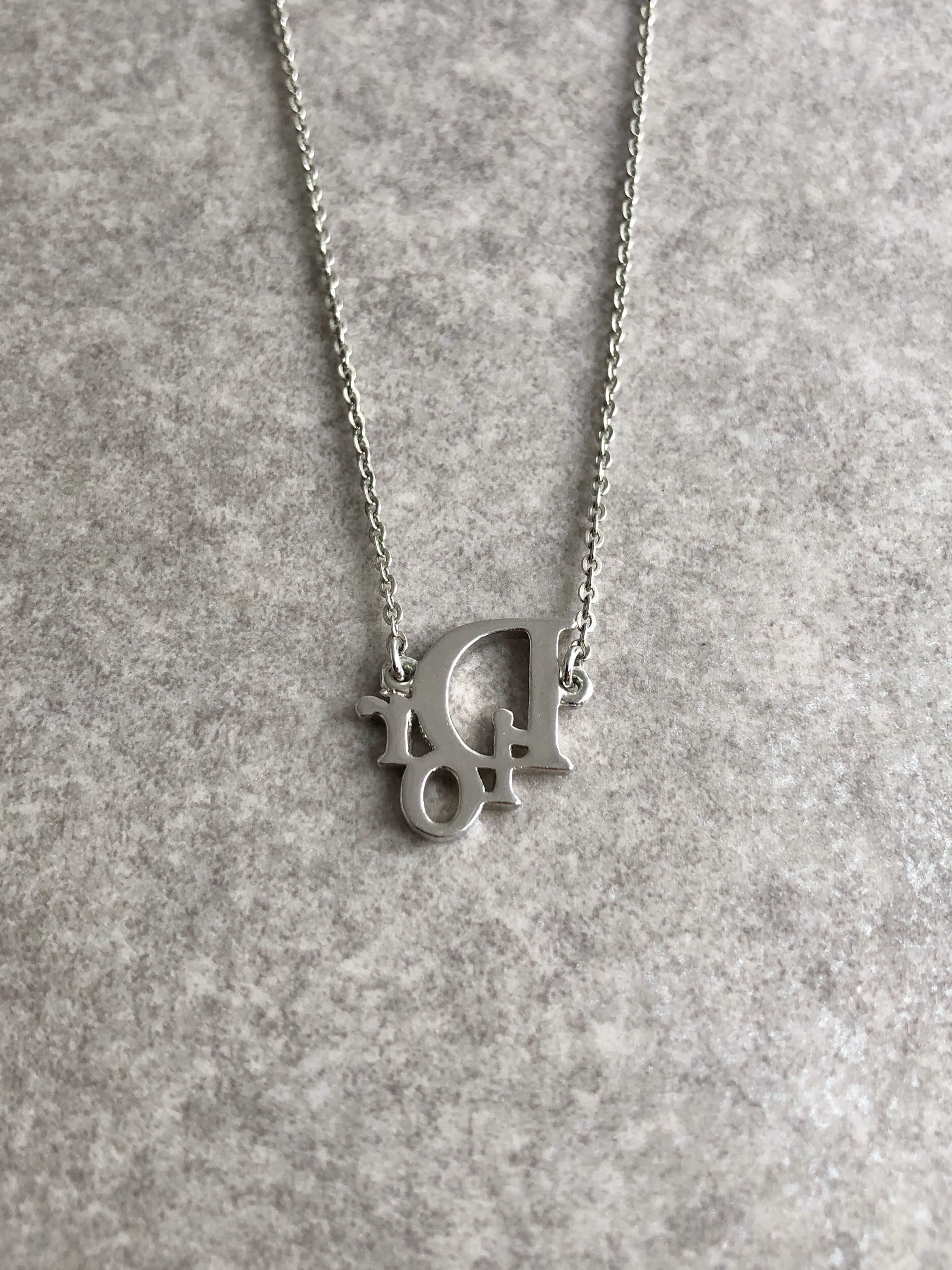 Christian Dior クリスチャン ディオール ネックレス シルバー DIOR