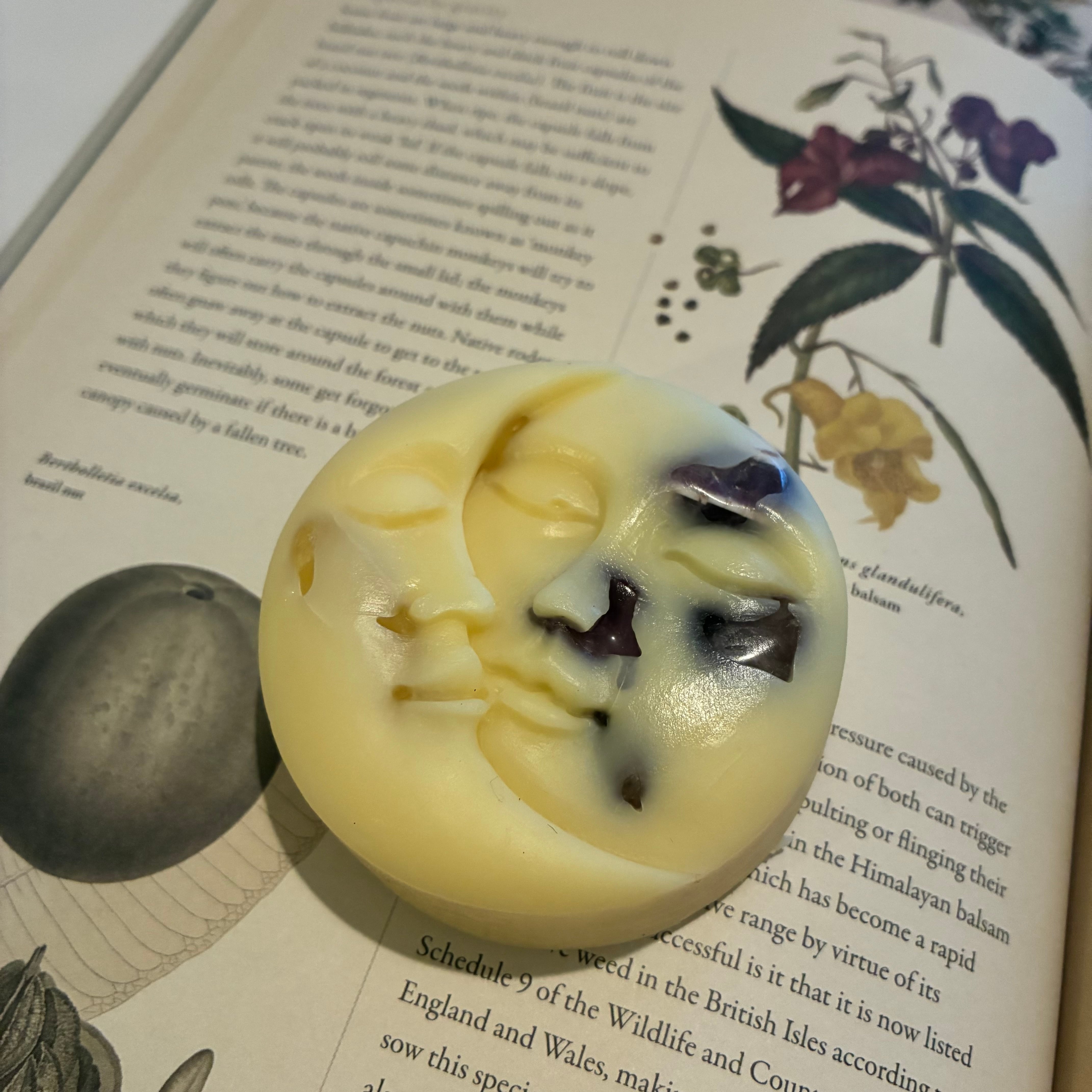 「ブルームーン・マッサージバー」blue moon massage bar