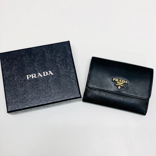 PRADA　プラダ　折り財布　ブラック　【中目黒b11】 | ブランド古着brooch powered by BASE