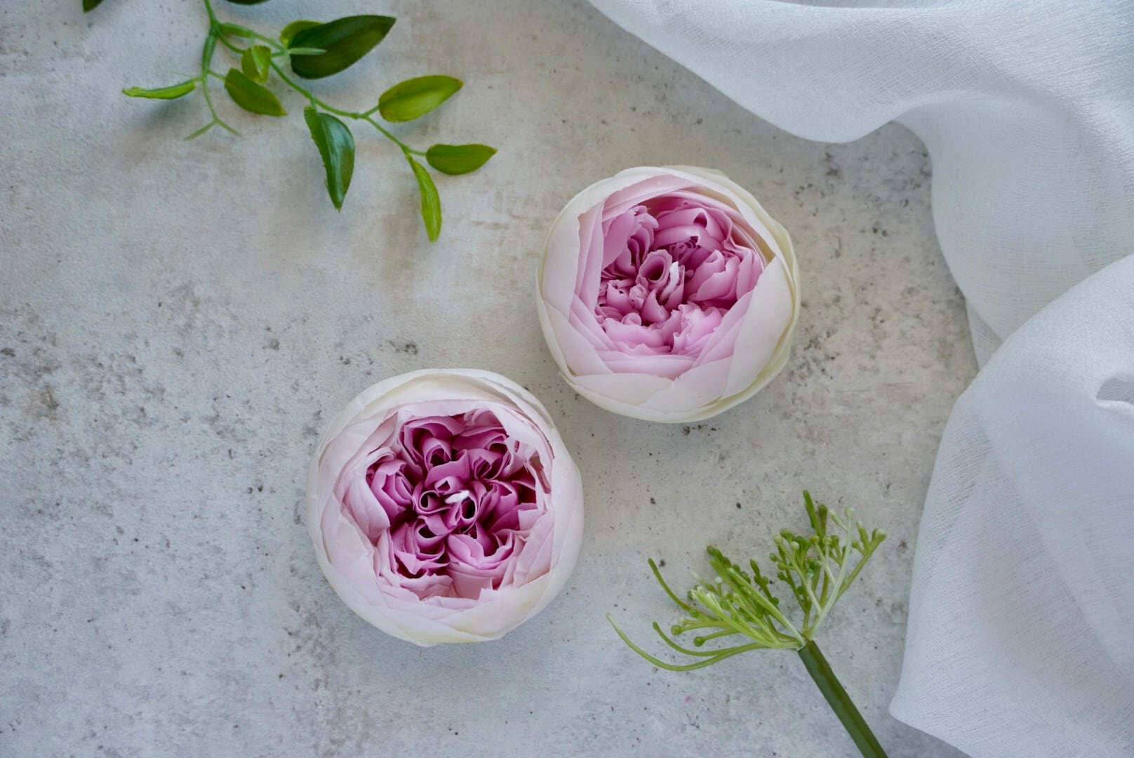 フラワーキャンドル ブライダルメイプルローズ のキャンドル Howarito Candle