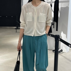 ラウンドネックカーディガン　A1757