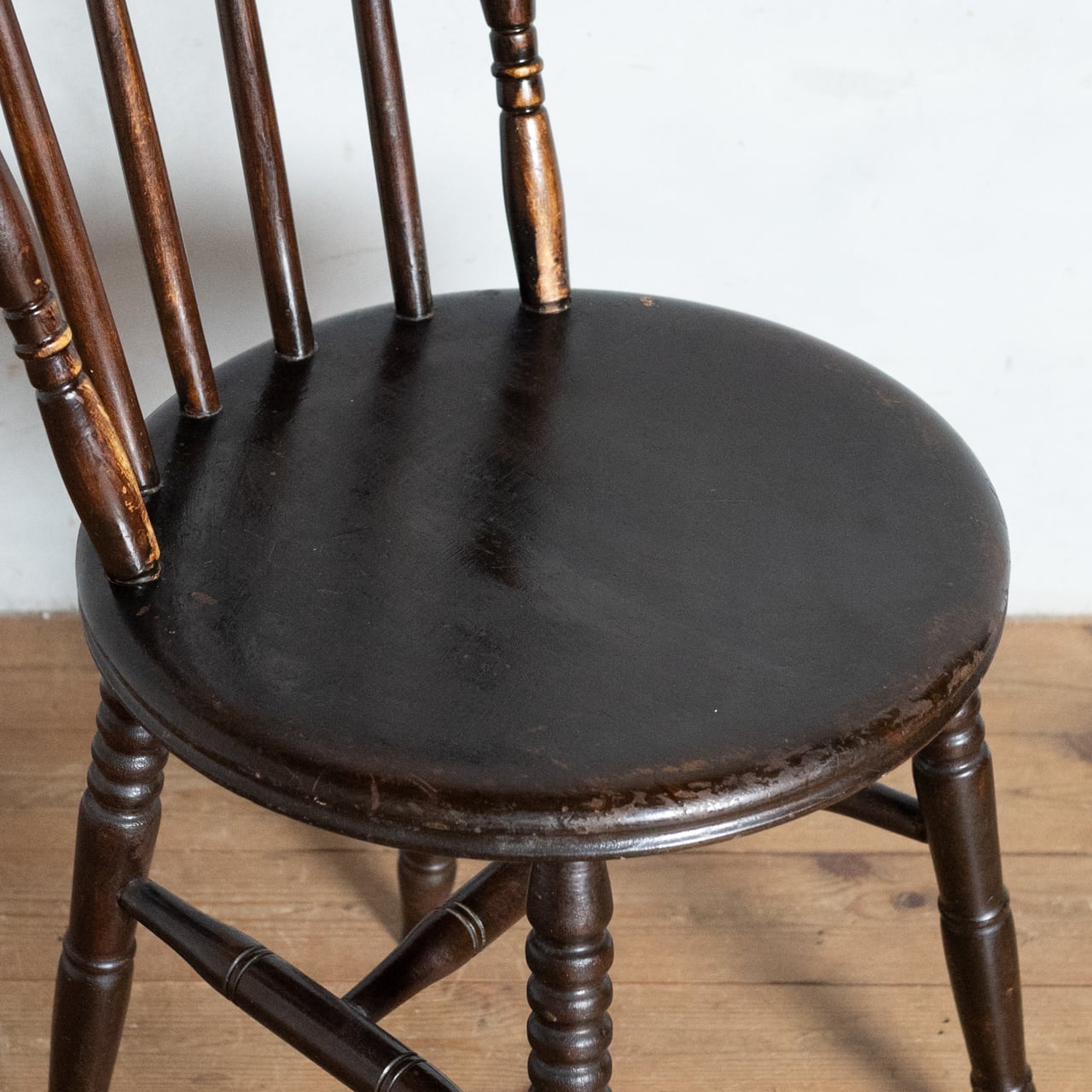 Ibex Chair / アイベックスチェア【B】〈ダイニングチェア・ウィンザー