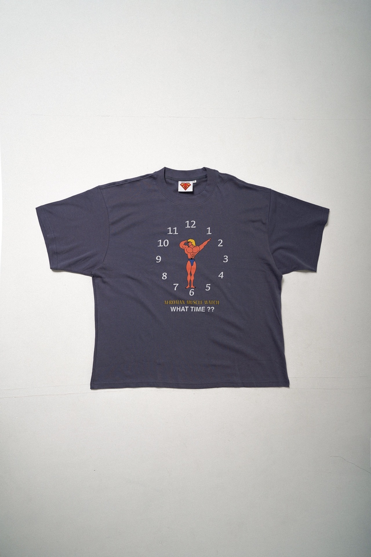 グラフィックTシャツ 28