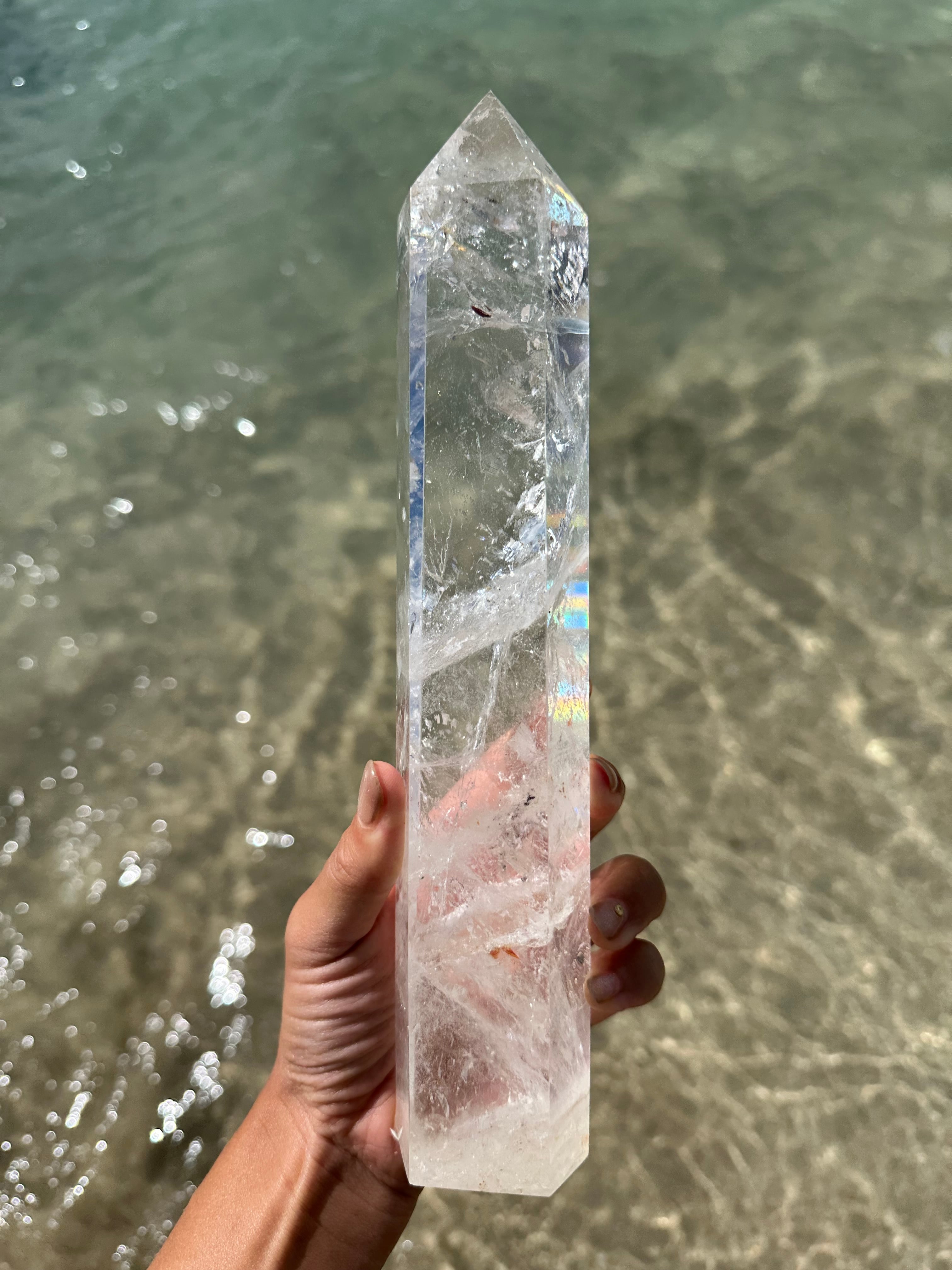 虹入り 【ロッククリスタル】水晶 タワー クリスタル ポイント