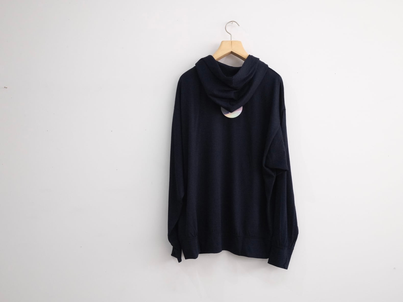 O-(オー/レイチョウルイラボ) “MERINO HOODIE Black Navy Night Stripe