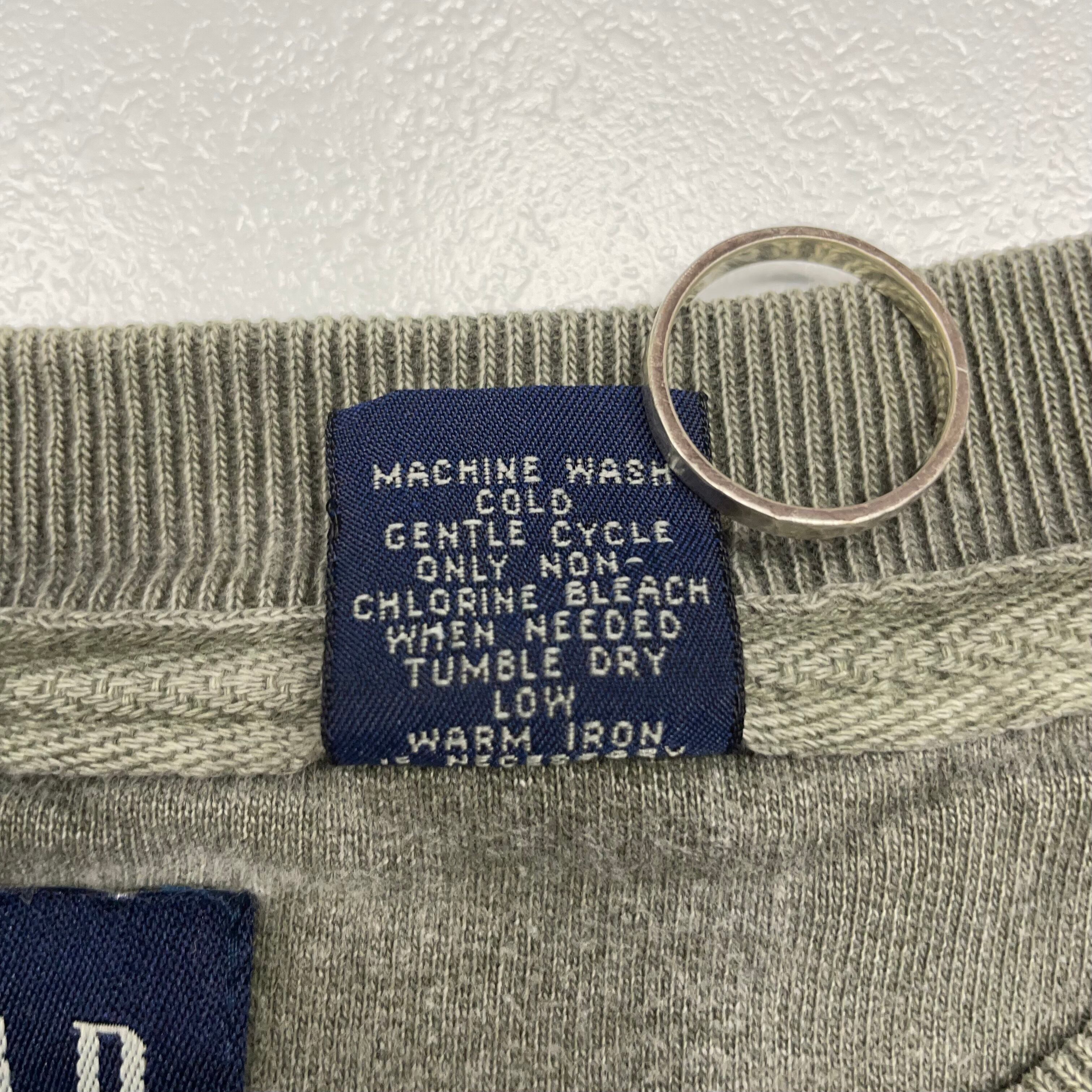L》 OLD GAP オールドギャップ スウェット 前V グレー 90年代 L》 OLD GAP オールドギャップ スウェット 前V グレー 90年代