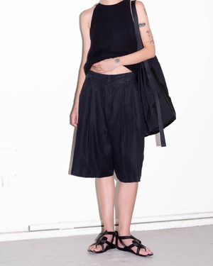 1990s Lord & Taylor - pleated linen baggy shorts