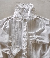 フランス 1900s 空虚な花と実とサーカス襞飾りのあるフリルレースブラウス アンティーク