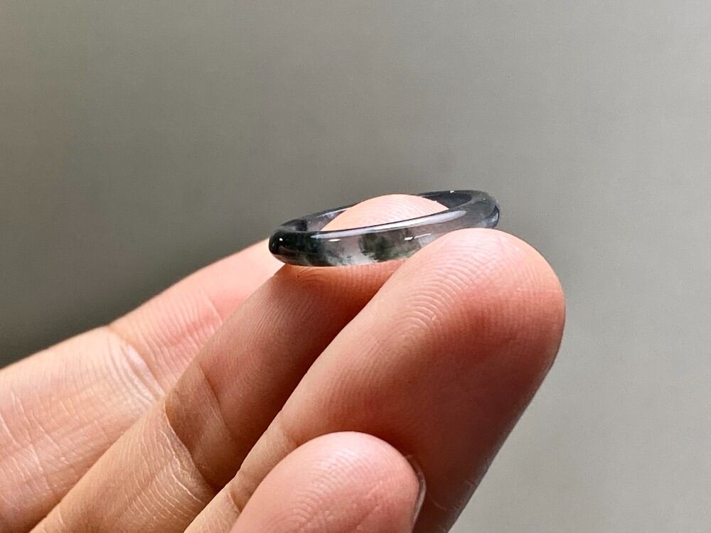 L18-144 ピンキーリング 氷種 黒翡翠 1.5号 グアテマラ産 A貨 本翡翠