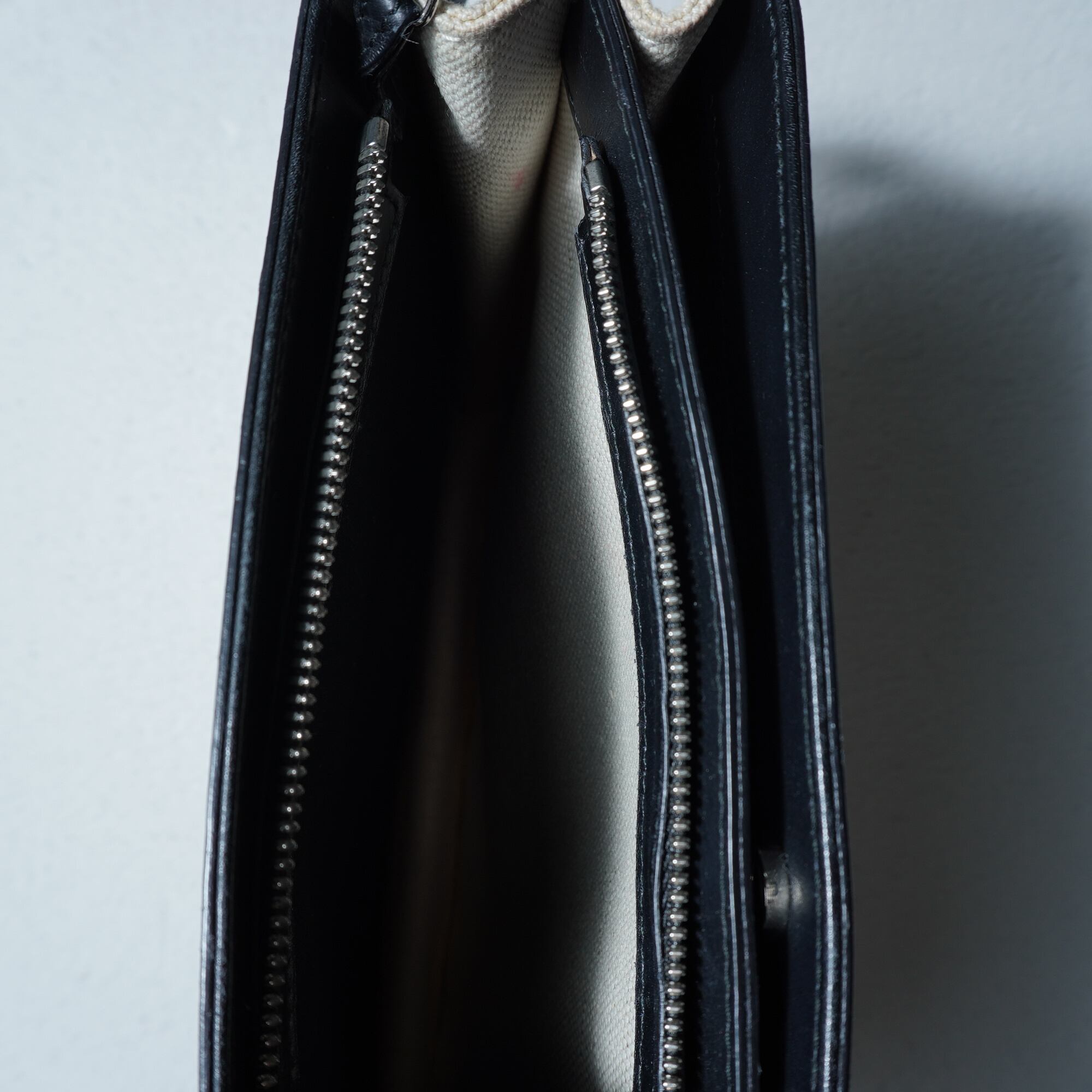 BALENCIAGA】バレンシアガ ロゴ入キャンバス・レザーショルダーバッグ