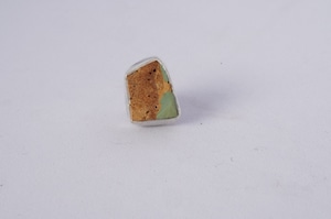 ピアス "Brown MInt I"