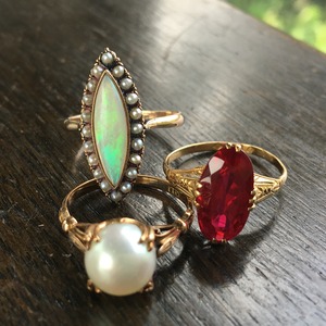 アンティーク K18合成ルビーの繊細なリング