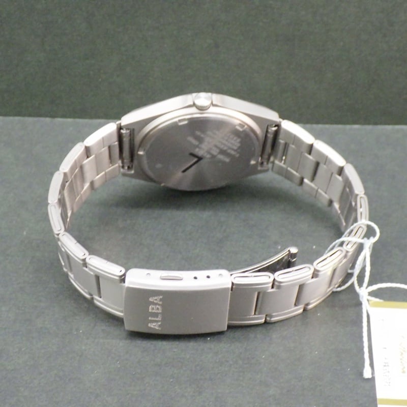 SEIKO セイコー ALBA アルバ AEFJ412 チタン 棒文字 デイデイト 10気圧