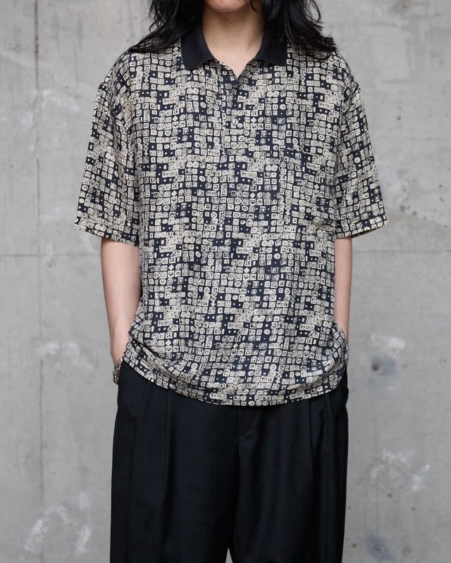geometric pattern silk polo shirt / From EUROPE