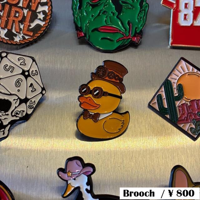 TOPANGA Jewelry Inventor Duck Pin Brooch, perfect as a small gift for bags, caps, or jackets. TOPANGA Jewelry Inventor Duck Pin Brooch, perfect as a small gift for bags, caps, or jackets.