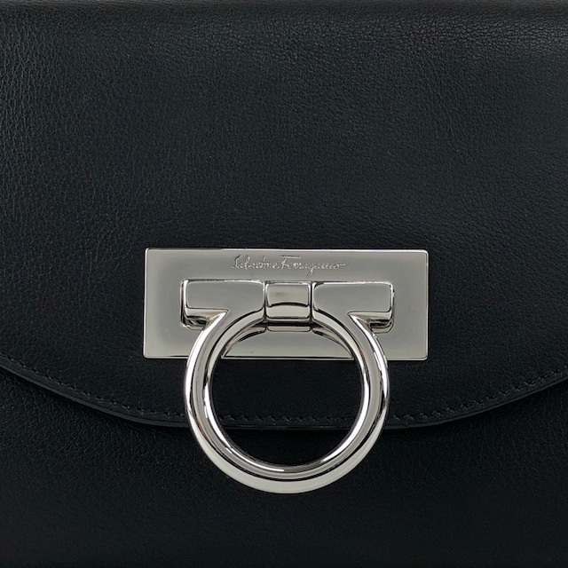 Salvatore Ferragamo サルヴァトーレ フェラガモ ショルダーバッグ ブラック ガンチーニ レザー セミショルダーバッグ vintage ヴィンテージ オールド k7ui2k